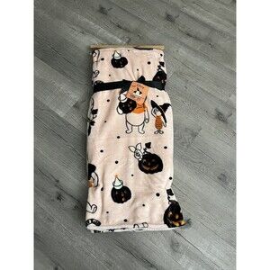 NWT Disney Winnie The Pooh Halloween Pink Throw Blanket 60x70in